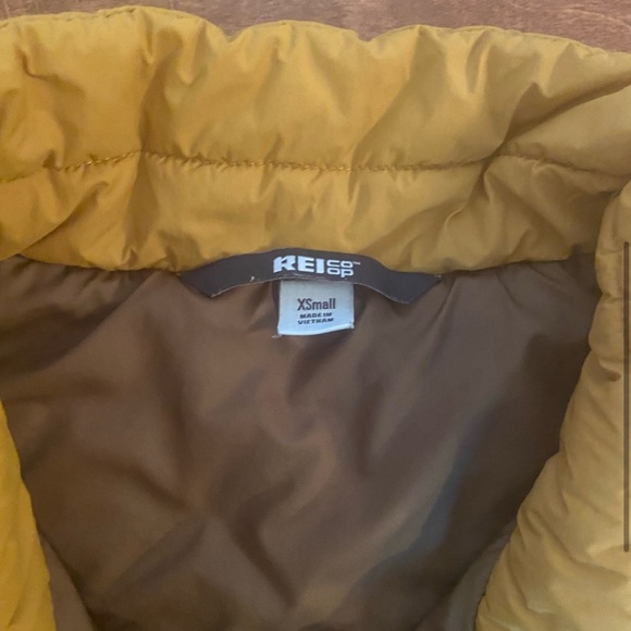 REI Mustard Yellow Quilted Vest - Picture 5 of 5